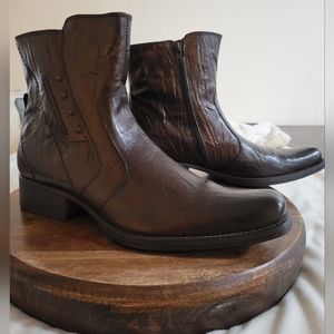 Aldo boots size 11